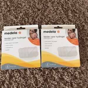 Brand new Medela soothing gel pads